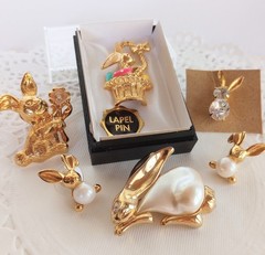 🐰 Lot #1 Vintage Now Bunny Rabbit Pin Brooch Earrings Marvella Avon Rhinestone