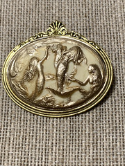 NEW ITEM*LG ELEGANT ART DECO SET MERMAIDS CAMEO BROOCH/PENDANT COMBO-ivy/gold