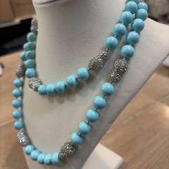 Turquoise Glass Beads w/Rhinestone Beads In Long Knotted Strand Necklace 34”