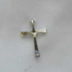 14K White Gold Curved Diamond Cross Necklace, Gold Line Finish, 1 x 1/2 Inch