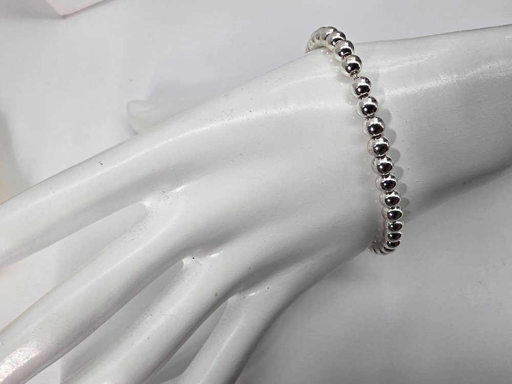Silver Tone Metal Chain Strung Beaded Bracelet Vintage