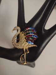 Vtg GIORGIO Gold tone Pave Duchess Of Windsor Flamingo Bird Brooch Pin Jewelry