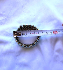Vintage Style Blue Stretch Bracelet – Gold Tone Elastic Band