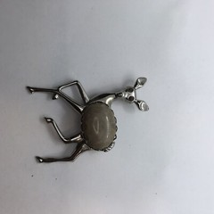 Vtg Deer Brooch Pin Rhinestone Eyes Fossil Cabochon Woodland Animal silvertone