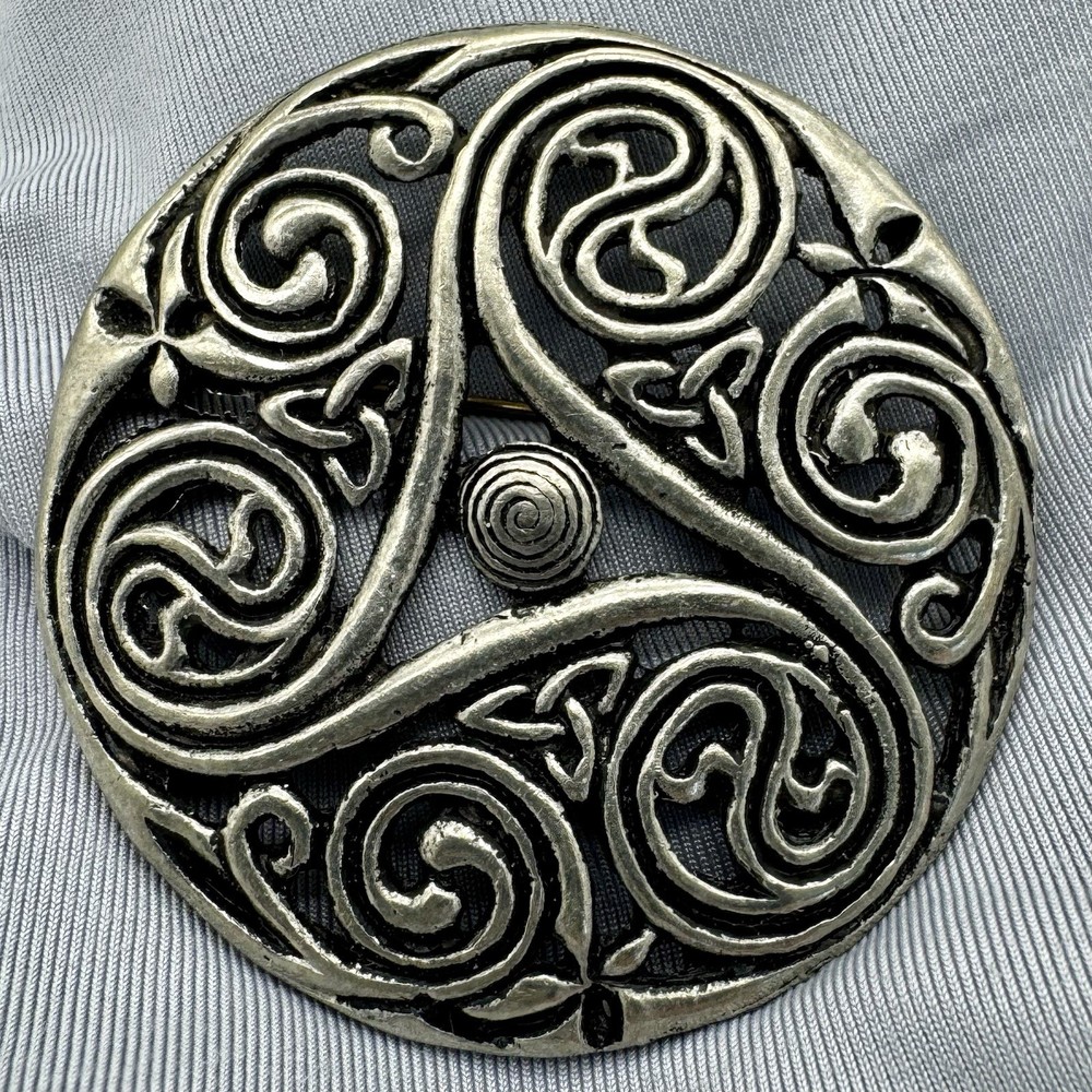 VTG Pewter Celtic Triskellion Design Swirl Brooch Silver Tone 2”