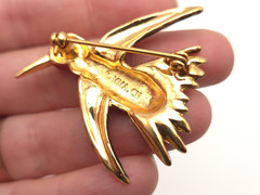 Vintage Signed MMA Metro Museum of Art Green Red Enamel Hummingbird Brooch Pin