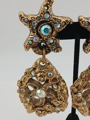 EXTRAORDINARY JACKY DE G Gold Tone AB Stones Starfish dangle clip-on earrings