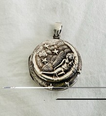 Antique Vintage Sterling Silver Nymph Woman Crescent Moon Art Nouveau Locket