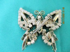 VINTAGE Julian Green Topaz & AND CLEAR RHINESTONE FIGURAL BUTTERFLY BROOCH 2”
