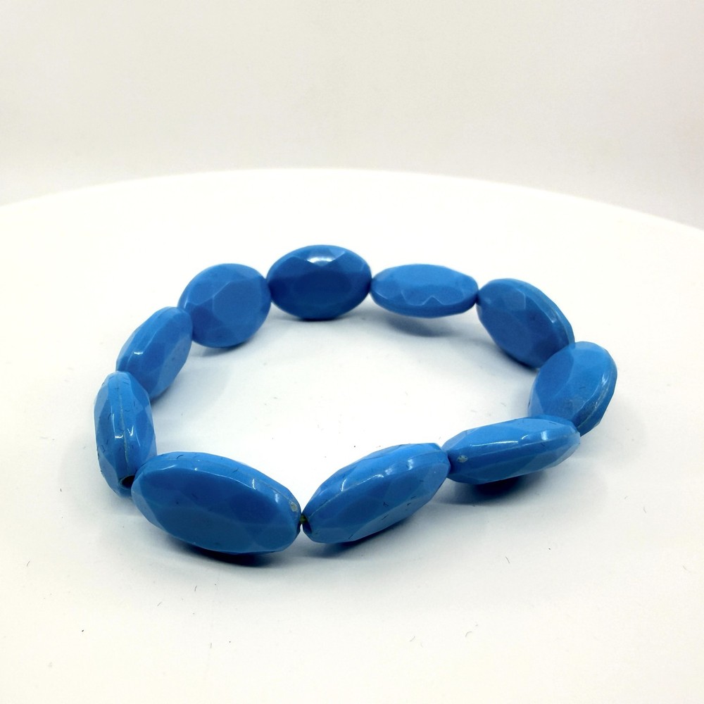 Vintage Chunky Sky Blue Faceted Oval Acrylic Bead Stretch Bracelet