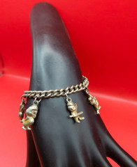 Warner Bros Looney Tunes Cartoon KIDS Charm Bracelet 6″ Tweety Bugs Daffy Vntg