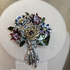 Vintage Enamel Bouquet Of Flowers Brooch Silver Tone Mid-century No Brand