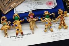Vintage JBK Stone Scarecrow Gold Tone Brooch