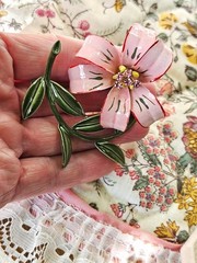 Large Vintage LISNER Enamel Tiger Lily Flower Brooch 1950’s Designer Signed