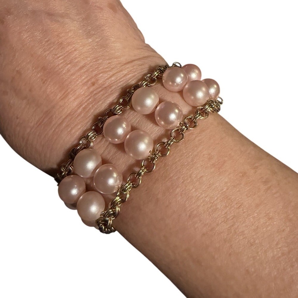 Vintage Gold Tone Pink Faux Pearl Double Row Chain Link Bracelet Fold Over Clasp
