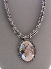 Cookie Lee NWT Silver Tone Beaded Necklace w/ Faceted Mirror Pendant 15″ to 19”