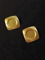 Vintage Gold-Tone Clip-On Earrings Textured Metal Alloy Retro Statement Jewelry