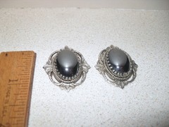 Vintage Whiting & Davis Co. Silver Tone Hematite Oval Clip On Earrings Classic