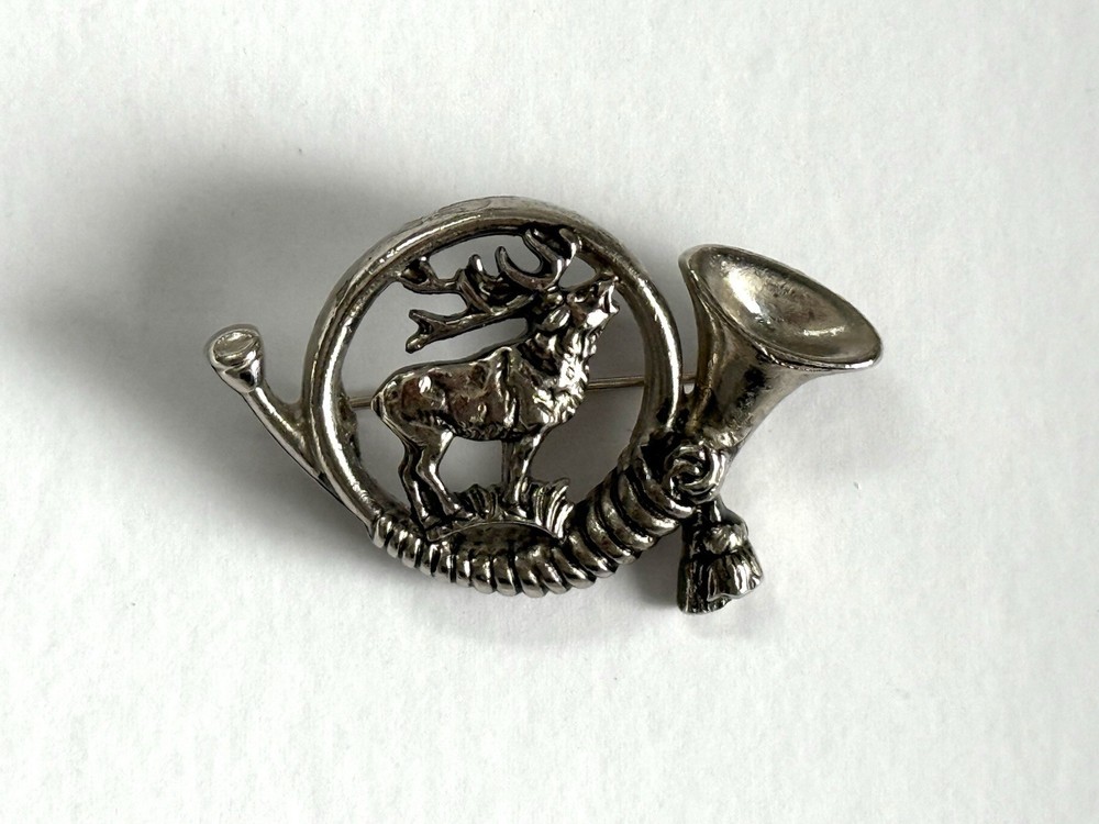 Vintage Deer Horn Brooch Pin Silver-Tone Metal Secure Pin Clasp