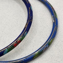 2 Cloisonne Bangle Bracelets 3″×1/8″ Blue