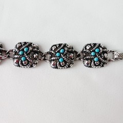 Vintage Avon Sierra Link Bracelet Faux Turquoise Beads Fold Over Clasp 1970’s