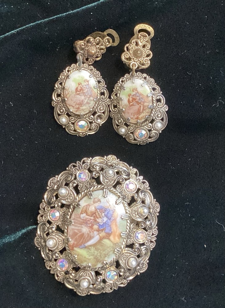 Vintage Porcelain Filigree Courting Couple Art Brooch and Earrings Set