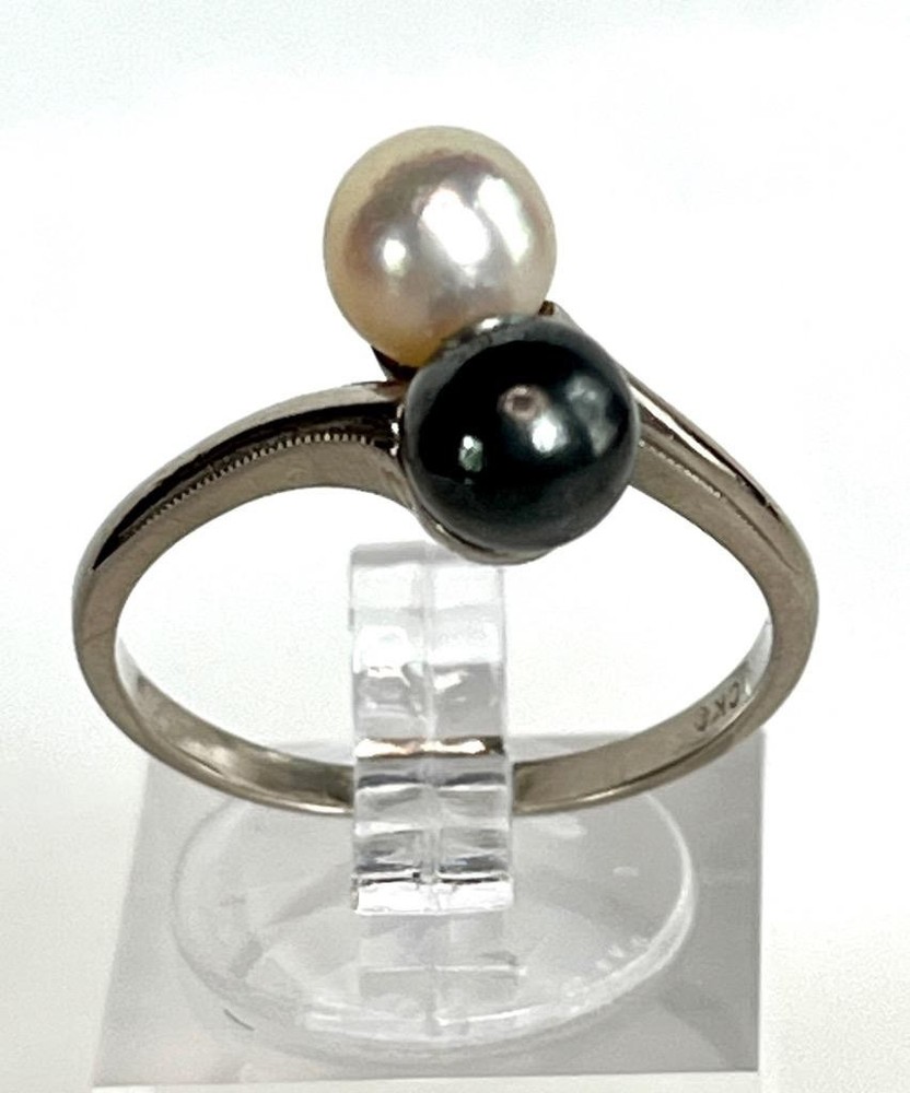 10K Double Pearl/ Tahitian Grey Ring size 8.75 weight 3.1gr #6-4