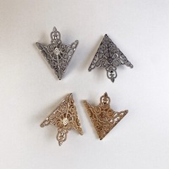 Triangle Brooch Pin Vintage Hollow Unisex Collar Decor Gift Shirt Collar Pin 1Pc
