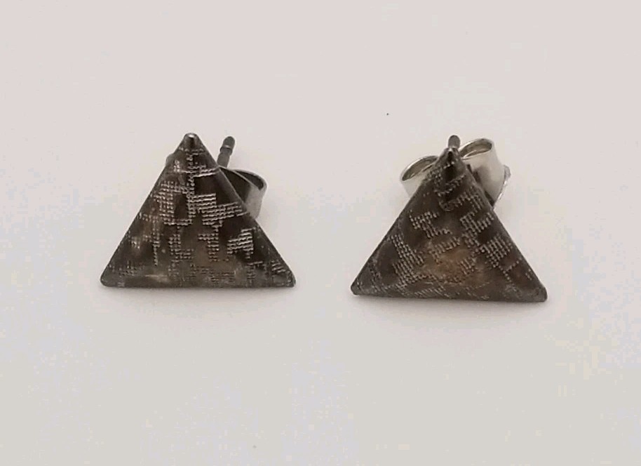 Vintage Silver Tone Post/ Stud Style Earrings 12mm Textured Triangle Geometrical
