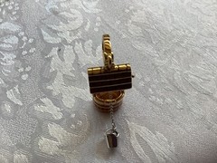 RARE*JUICY*COUTURE*GOLD*TONE*WISHING*WELL*WITH*PAIL*CHARM*BRACELET*N/I/B*