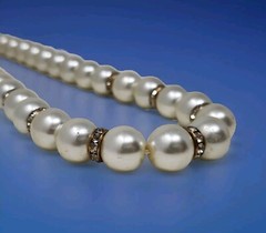 Glass Faux Pearl & Rhinestone Necklace Vintage 13.5mm 18″ – 21″ Adjustable