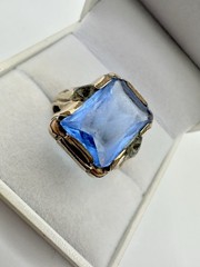 Antique Old VTG 10k Gold Filled Signed Ring SZ11 Blue Glass Damage 9.3gram READ