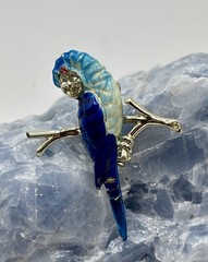 VINTAGE SILVER TONE BROOCH PIN 1.75″ ANIMAL CRYSTAL ENAMEL BIRD PARROT