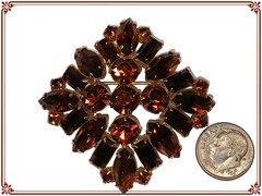 Signed Weiss Rhinestone Brooch