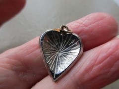 ANTIQUE VINTAGE OLD SILVER TONE MARCASITE LOVE HEART FOB CHARM PENDANT NECKLACE