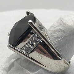 Vintage 925 Sterling Silver Black Onyx – Clear Cubic Zirconia Designer Ring 9