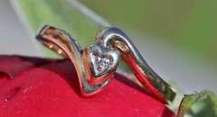 10k yellow gold ring natural diamond heart size 6 handmade 2.15gr N195