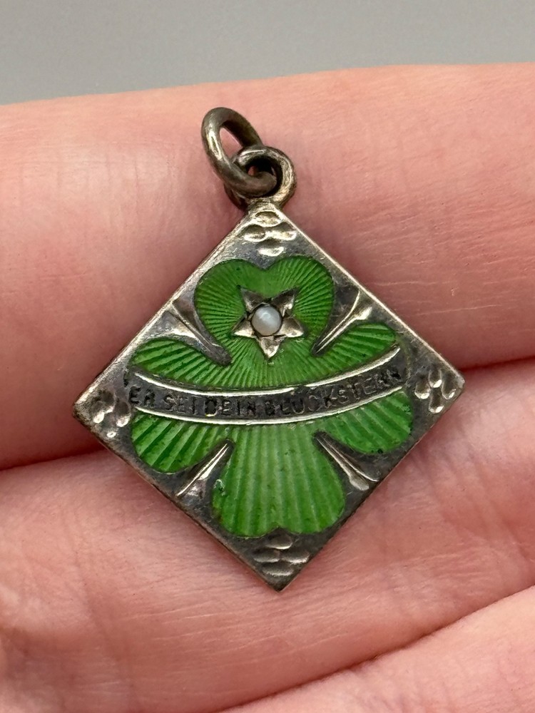 Antique Silver Green Enamel Clover Lucky Star Good Luck Charm Pendant