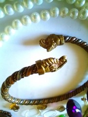 Vintage MIXED JEWELRY LOT EARRINGS,PENDANTS,BRACELET,NECKLACE,RINGS