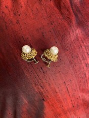 MIRIAM HASKELL Signed Vintage Golden Chains Adj Screwback Baroque Pearl Earrings