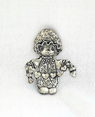 Sterling Silver Precious Moments Many Hearts Brooch Little Girl Mexico PMI VTG
