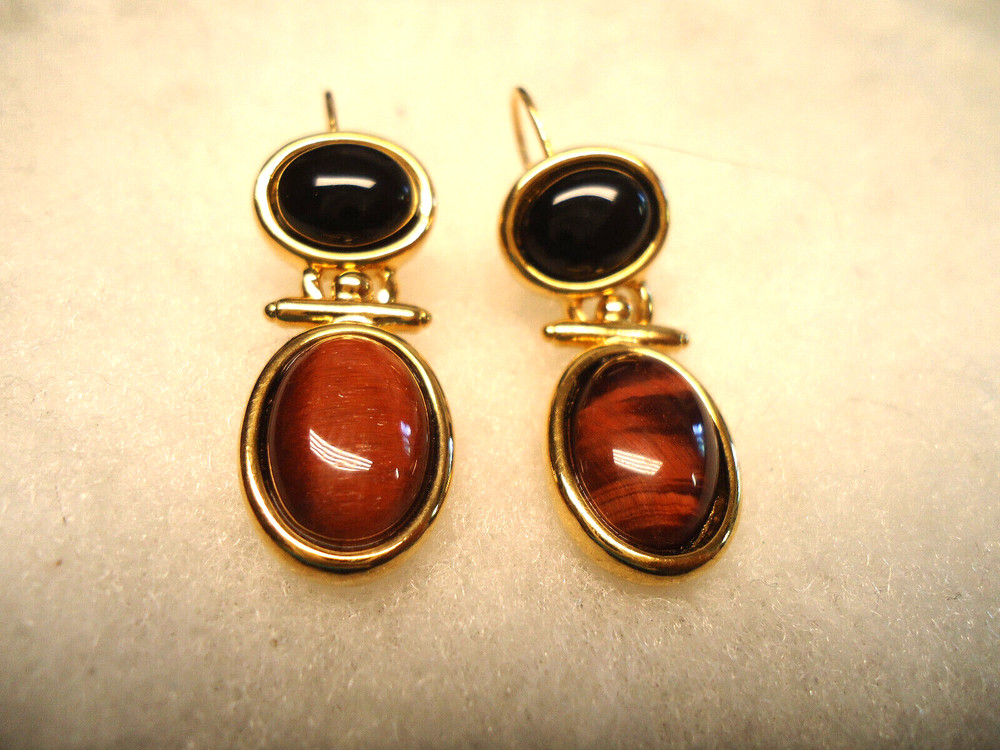 W signed vtg nos gold tone genuine gemstones pierced earrings