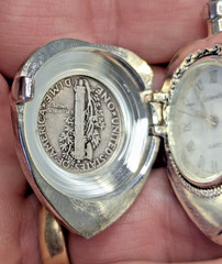 Vintag Victorian Lindenwold Silver Heart Shape Pendant Watch W 1937 Mercury Dime