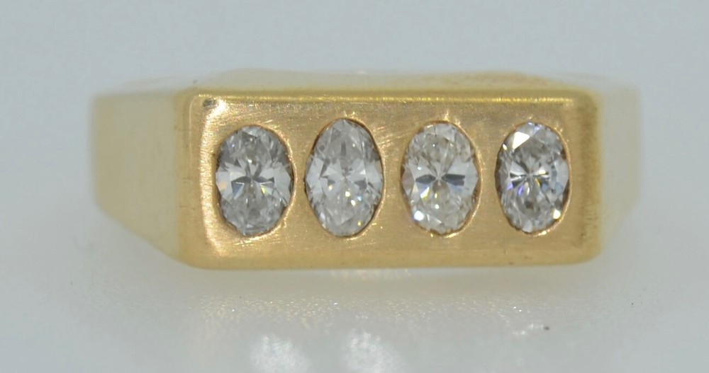 Vintage 14K 0.8 CTW Oval Cut Diamond Ring