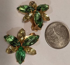 Vintage Rhinestone Set Juliana Style Brooch Clip Earring Green Citrine Floral