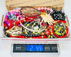 VINTAGE TO NOW ALL WEARABLE MIXED JEWELRY LOT–SMALL FLAT RATE BOX FULL–2.4 LB+