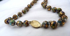 32″ LONG VINTAGE CHINESE GOLD BLUE GREEN RED CLOISONNE ENAMEL HAND KNOT NECKLACE