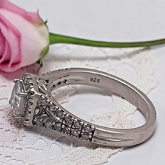 Vintage EC 925 Sterling Silver CZ Halo Accent Split Shank Ring, size 7