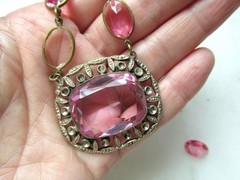 Antique Art Nouveau Czechoslovakia Pink Glass Stone Necklace ETC10618