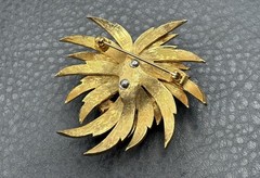 RARE VTG JOMAZ Blue Green Enamel Flower Cabochon Rhinestone Gold Tone Brooch Pin